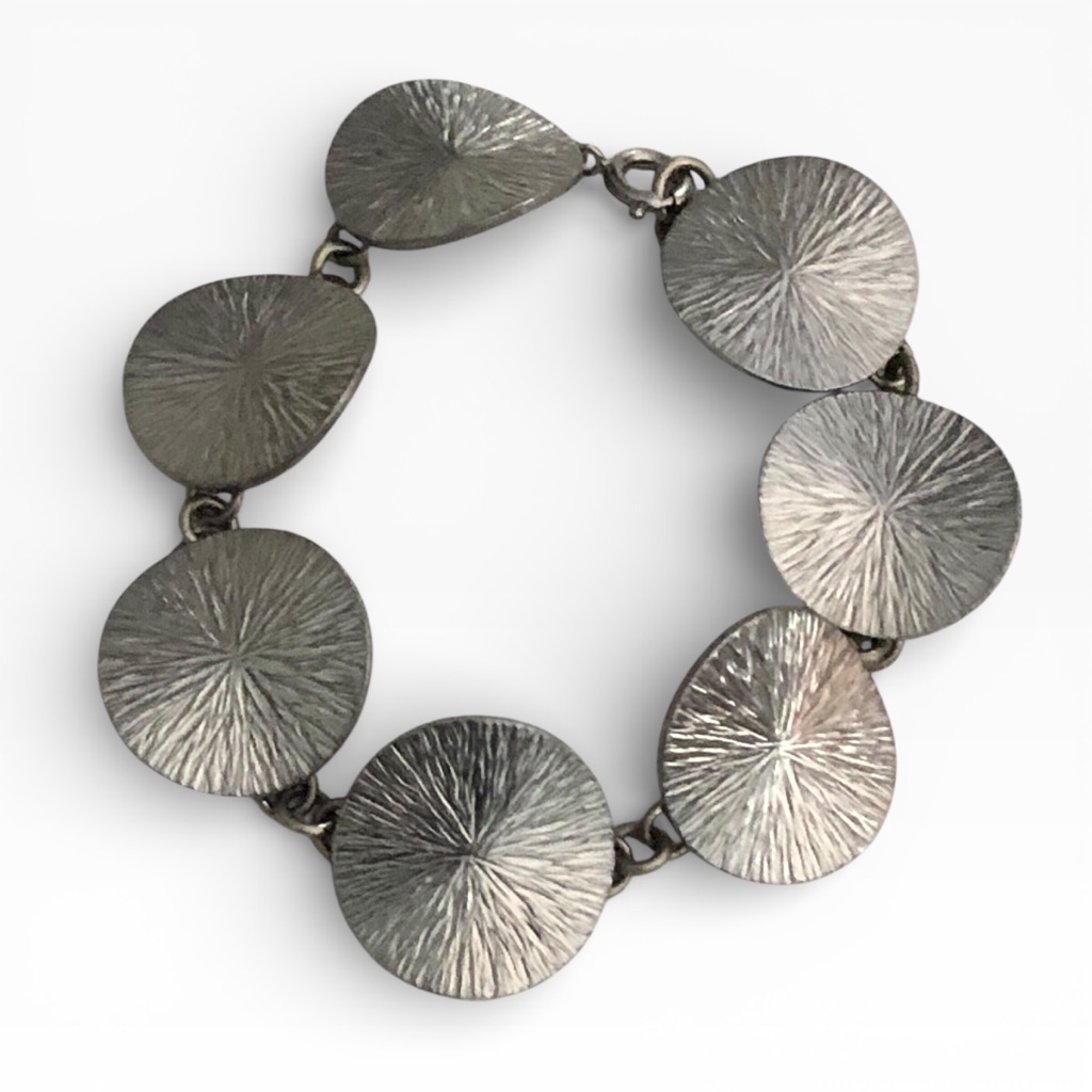 Vintage Jorgen Jensen Textured Circle Bracelet 57